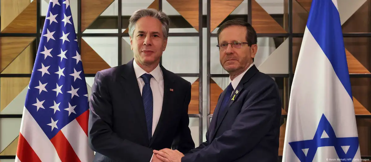 Antony Blinken y Isaac Herzog. Foto: DW.