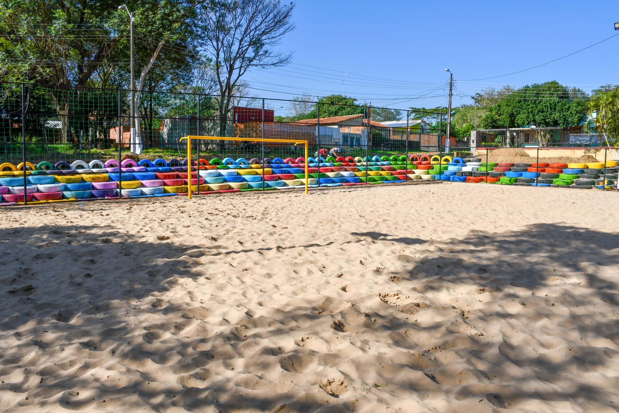 Cancha de fútbol de playa en San Antonio. Foto: Gentileza. 