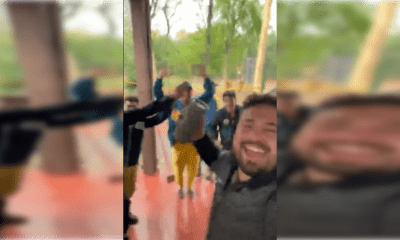 Bomberos celebran la llegada d ela lluvia. Foto: Captura.