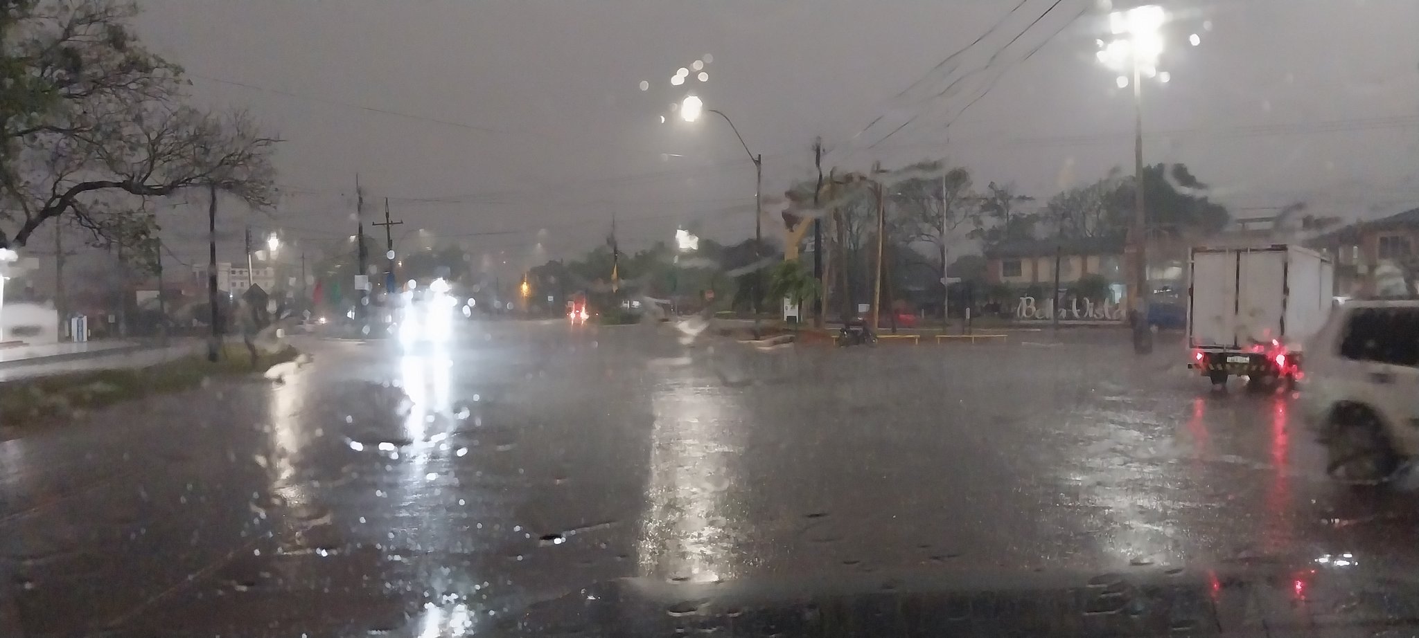 Lluvia se registra en algunas zonas del país. Foto: Alejandrinopy