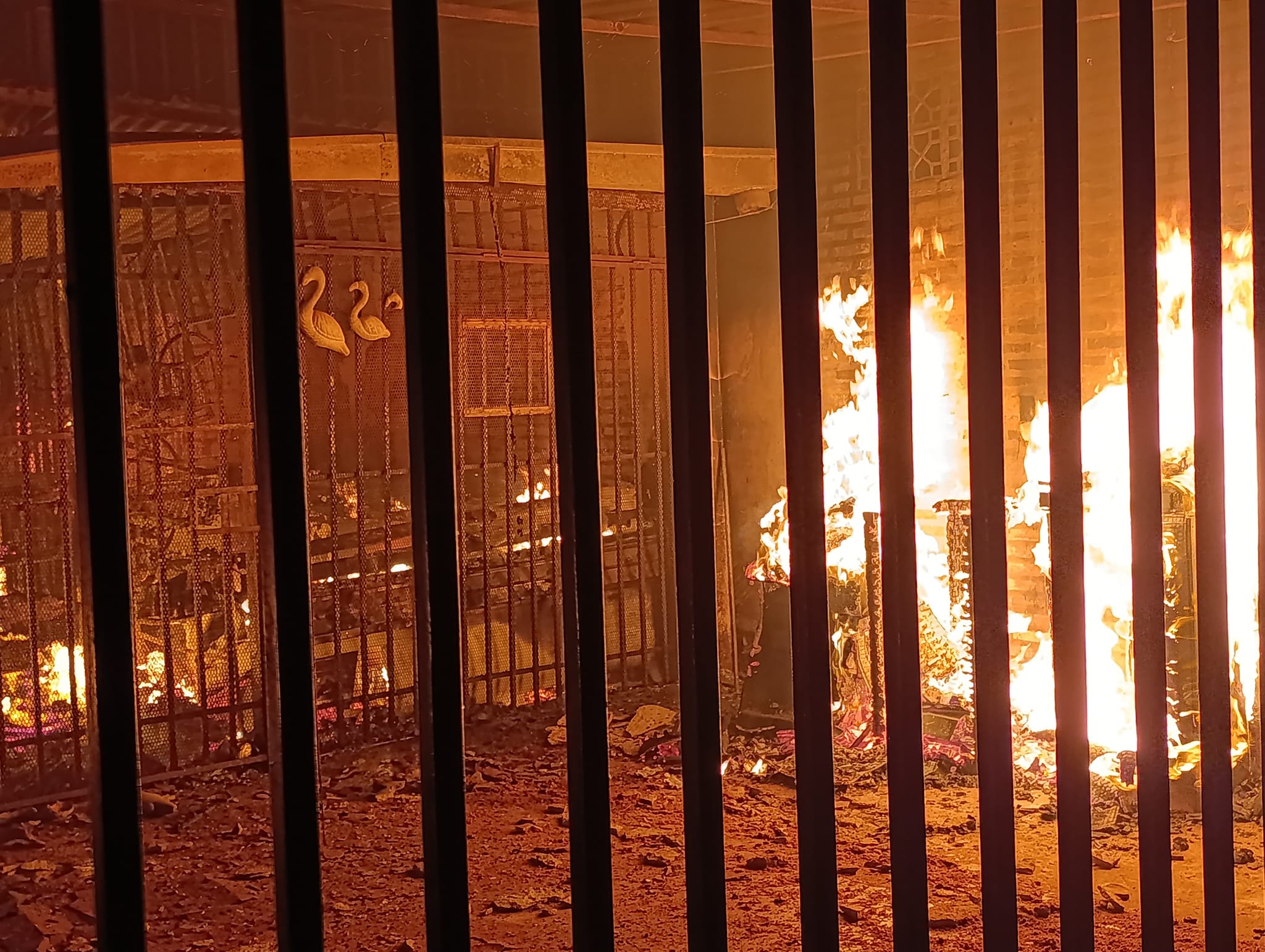 El incendio consumió todo. Foto: Gentileza.