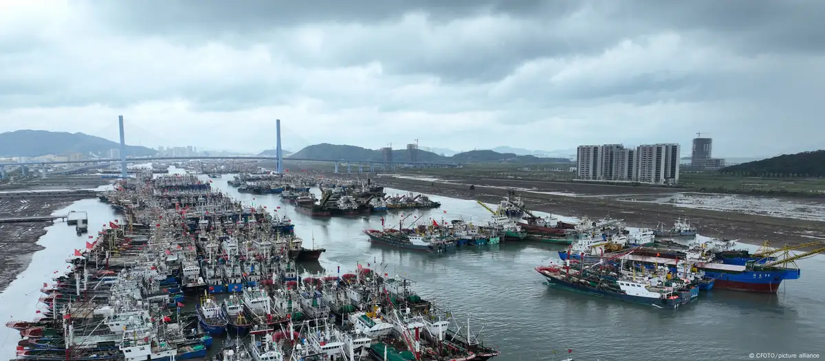 Puerto de Shenjiamen, Bebinca en la ciudad de Zhoushan, China. Imagen: CFOTO/picture alliance