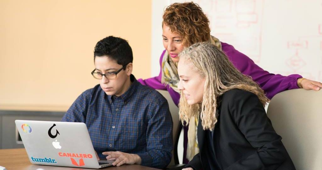 Jóvenes investigadores participarán de Seminario de la CAF. Foto: Gentileza.