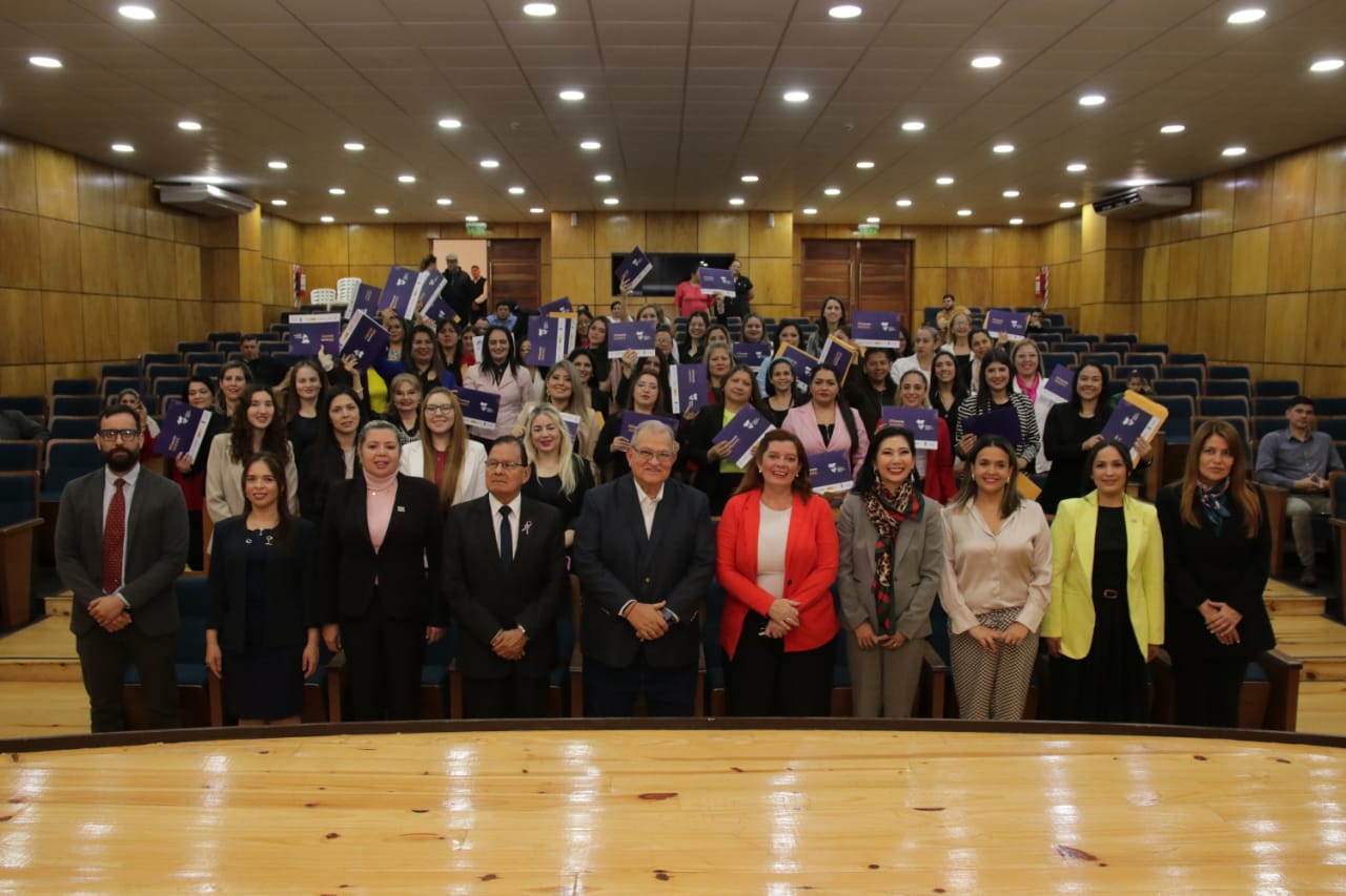 Formación política de mujeres de Guairá. Foto: Gentileza.