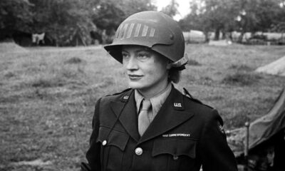 Lee Miller en uniforme. Cortesía