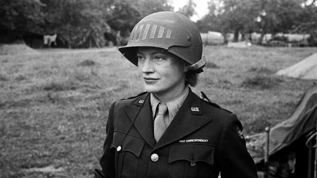 Lee Miller en uniforme. Cortesía