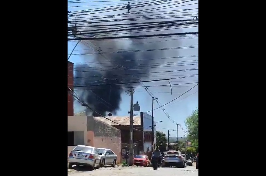 Incendio de vivienda. Foto: Captura.