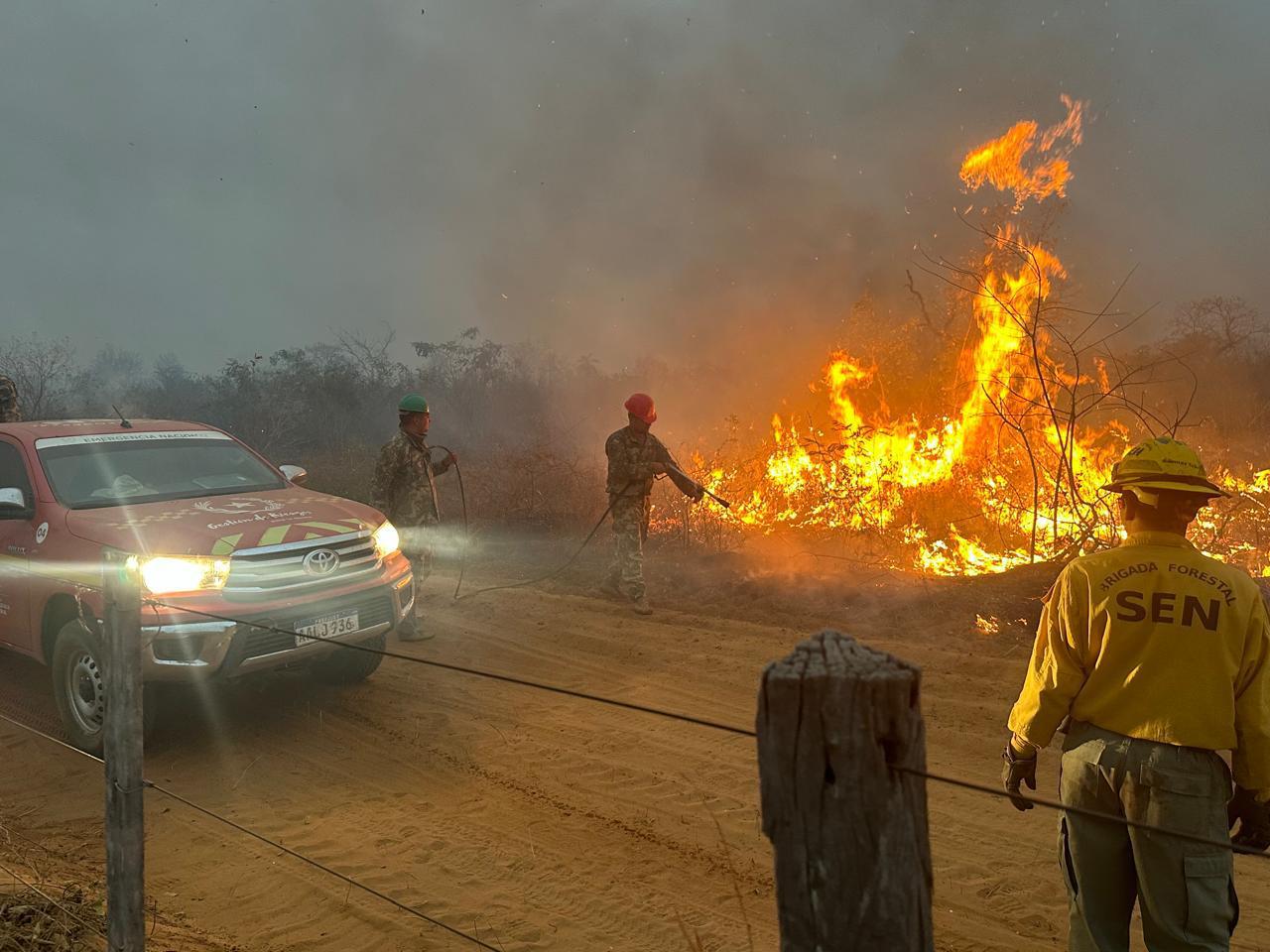 Combate a incendios en el Chaco. Foto: Gentileza.