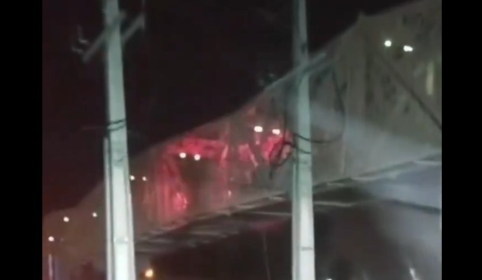 Inadaptados montaron fiesta sobre el Puente de Ñanduti. Foto: Captura.