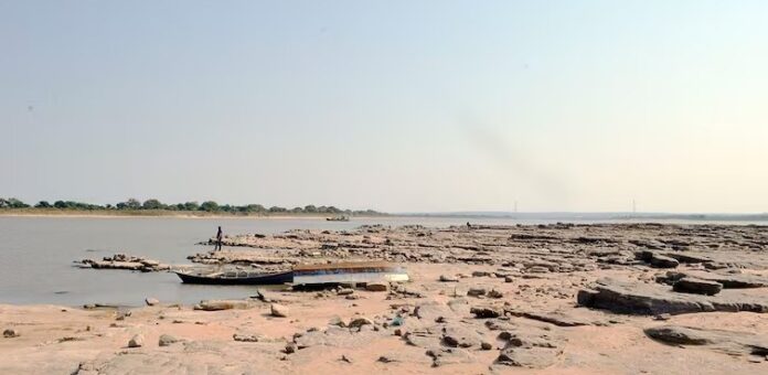 Crisis hídrica en el río Paraguay. Foto: IP.