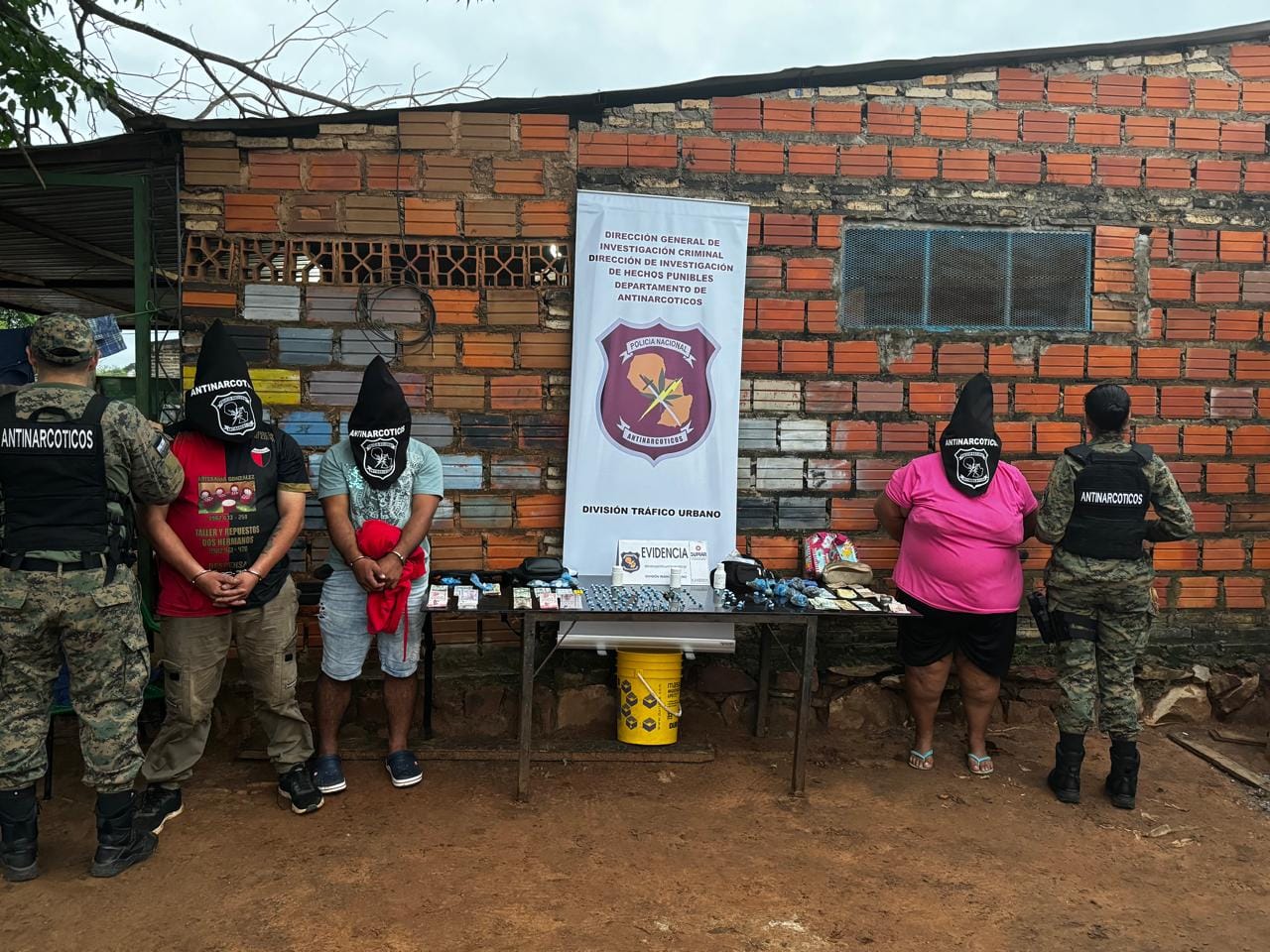 Los sospechosos quedaron detenidos. Foto: Ministerio Público.