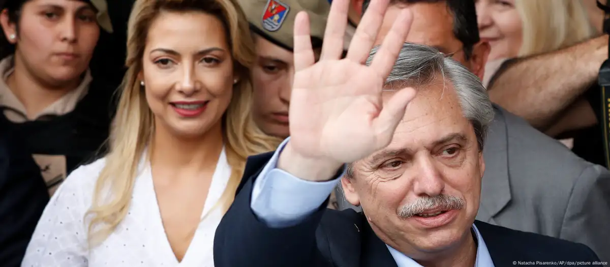 Alberto Fernández y Fabiola Yáñez. Foto: DW.