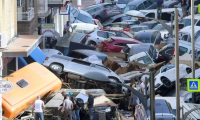 Calle de Valencia, España tras las inundaciones - DANA. Imagen: JOSE JORDAN/AFP