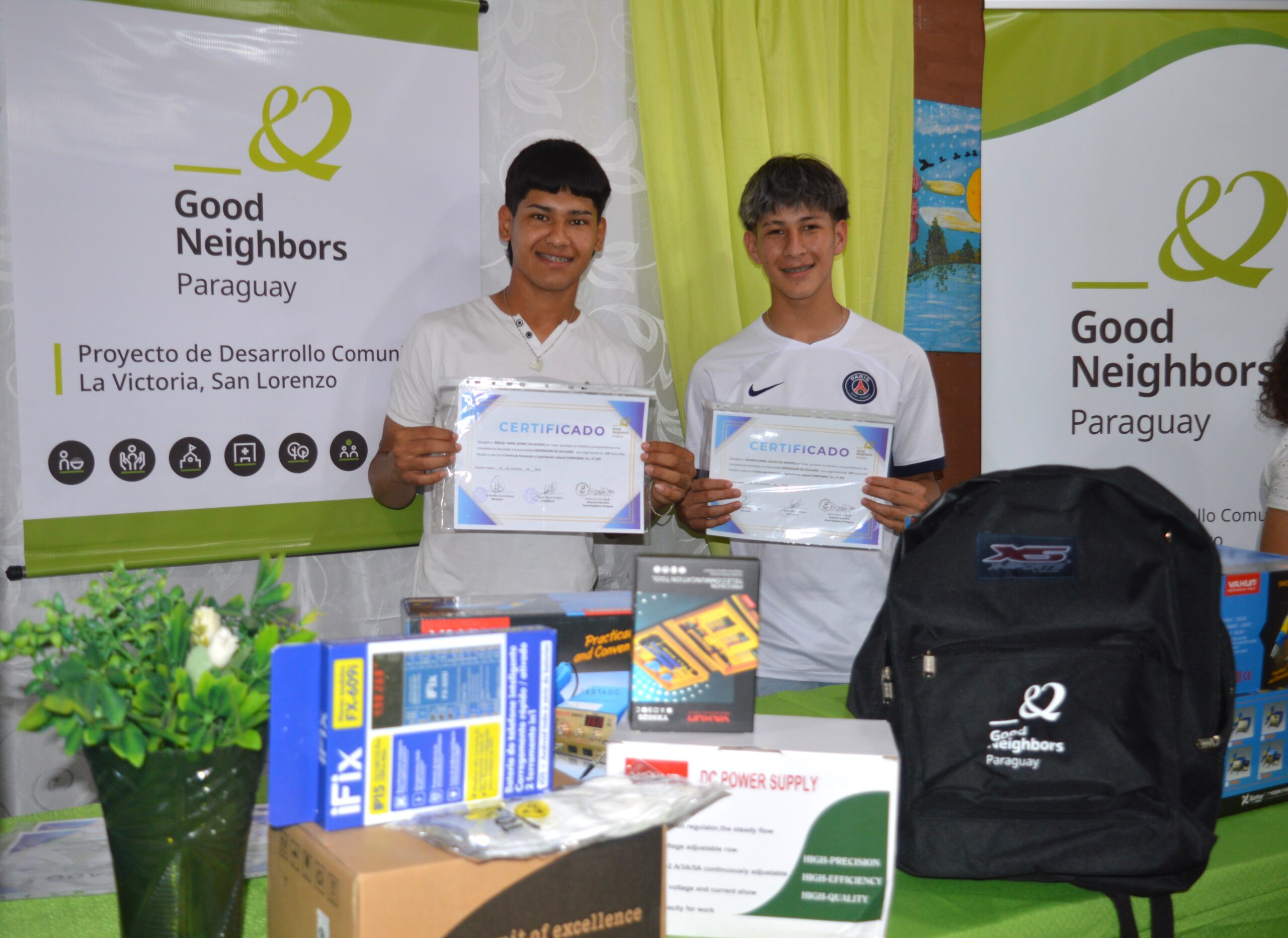 : Clausura del Programa de capacitación a adolescentes para el primer empleo en San Lorenzo. Foto: Gentileza.