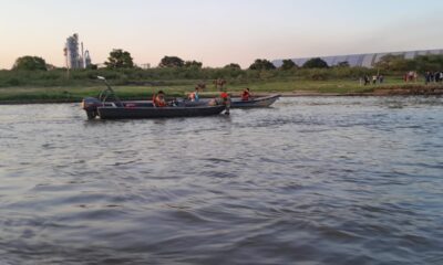 Hallazgo del último cuerpo. Foto: Armada Paraguaya.