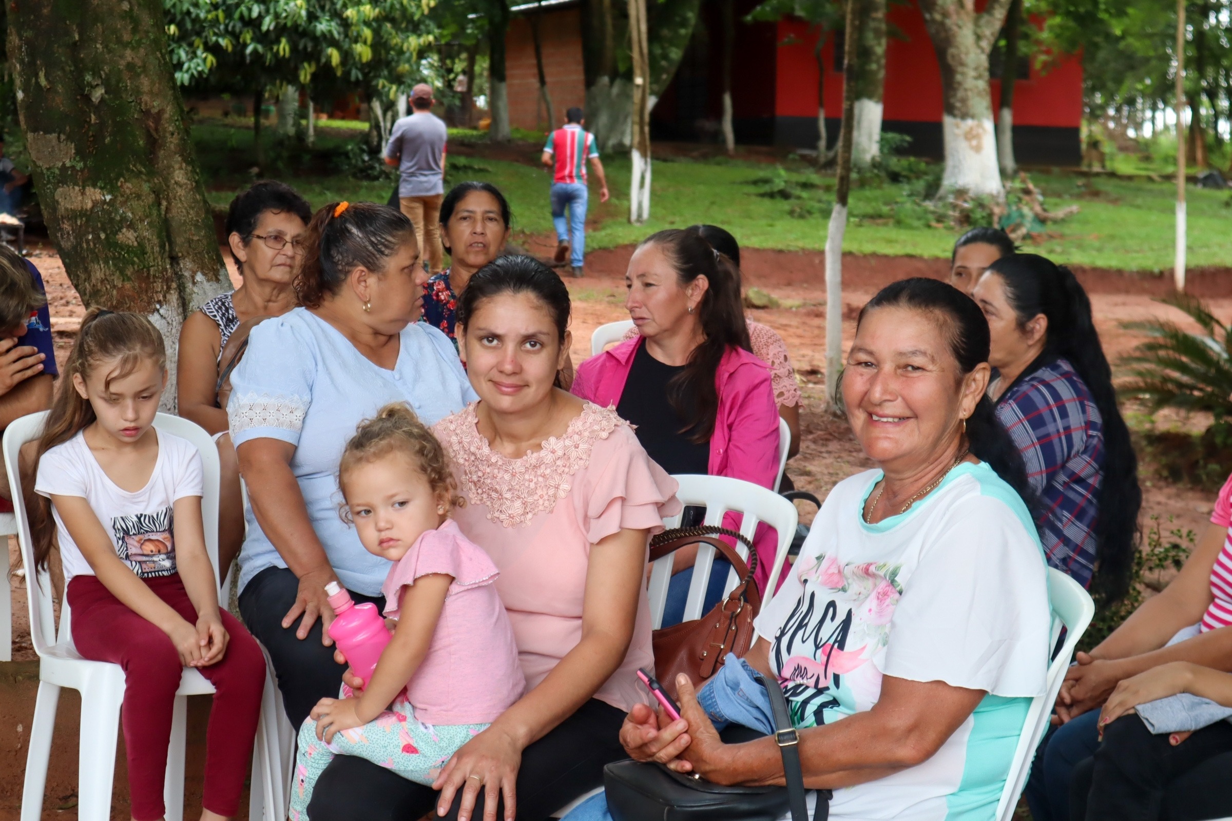 Mujeres organizadas que implementan proyectos en conjunto con el Programa de Pequeñas Donaciones. Foto: PNUD.