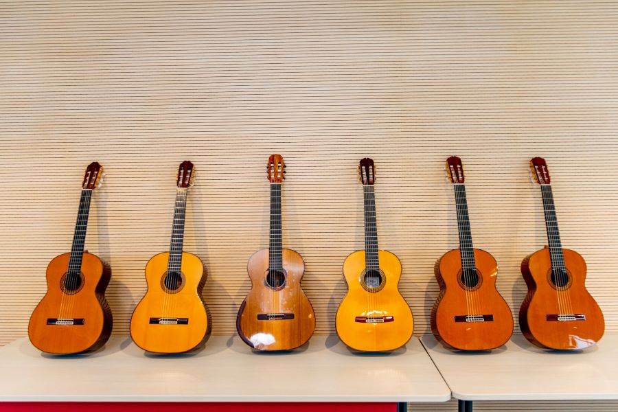 Instrumentoteca Toyota, guitarras de élite para talentos locales. Cortesía