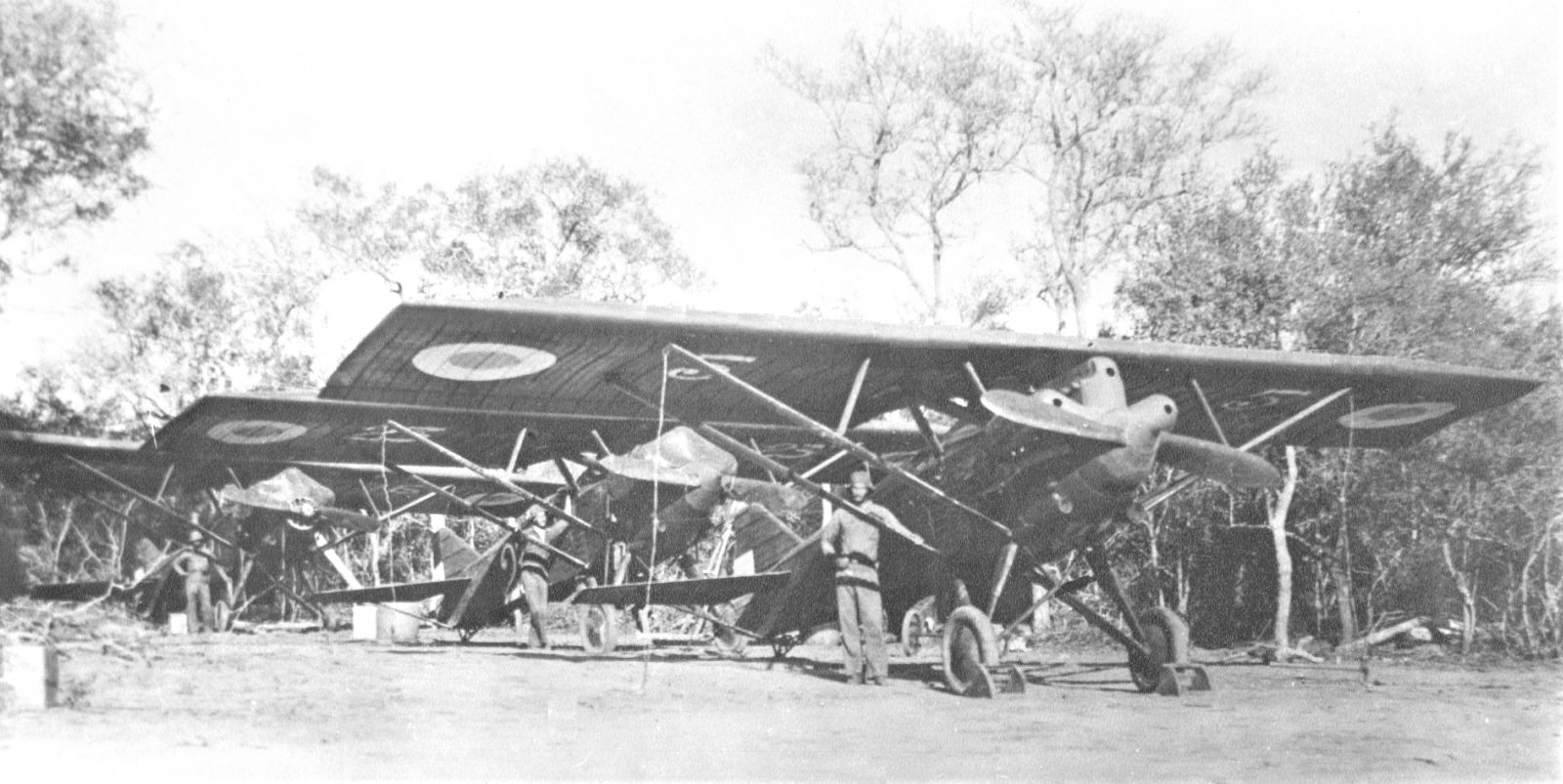 Wibault 73 C.1 de la Primera Escuadrilla de Caza de la Aviación en Campaña en la Base Aérea de Isla Poí, en los meses iniciales de la guerra. (Instituto de Historia y Museo Militar del MDN). Cortesía