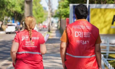 Tras el polémico cateo a niños el pasado fin de semana en el Defensores, los chalecos rojo del MINNA estarán presentes en inmediaciones del estadio este domingo. Foto: Gentileza.