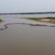 Profundización y dragado ante bajante del río Paraguay. Foto: ESSAP.