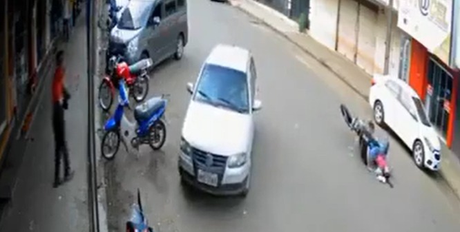 La joven perdió la vida casi al instante. Foto: Captura.