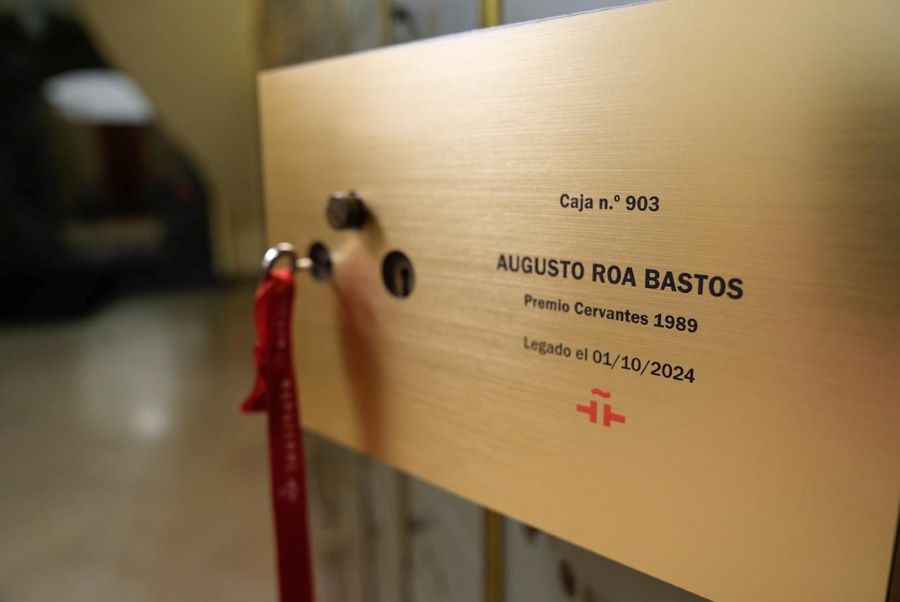 Legado de Roa Bastos ingresó a la Caja de las Letras del Instituto Cervantes. (AECID-CCEJS)