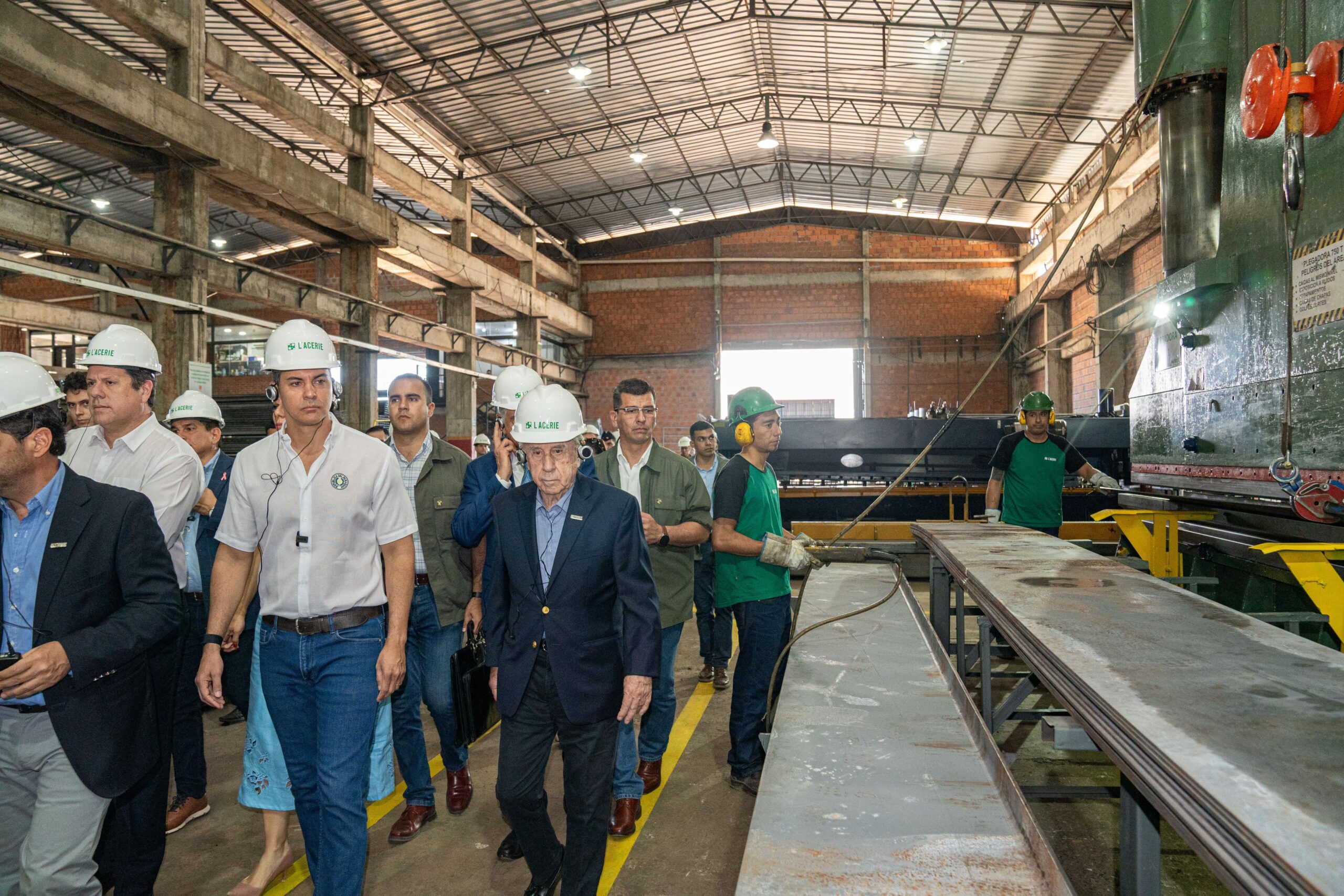 La empresa emplea a unos 250 trabajadores invirtió 10 millones de dólares. Foto: Presidencia.