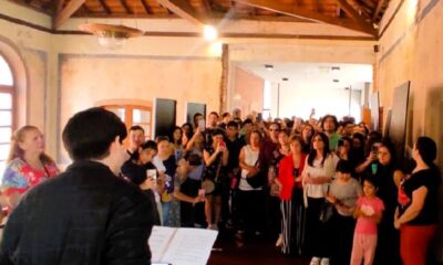 Visita guiada en el Teatro Municipal de Asunción. Cortesía