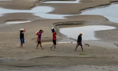 La sequía causa problemas para el suministro de agua, necesaria también para las centrales hidroeléctricas. Imagen del río Solimoes, estado de Amazonas. Imagen: Michael Dantas/AFP/DW