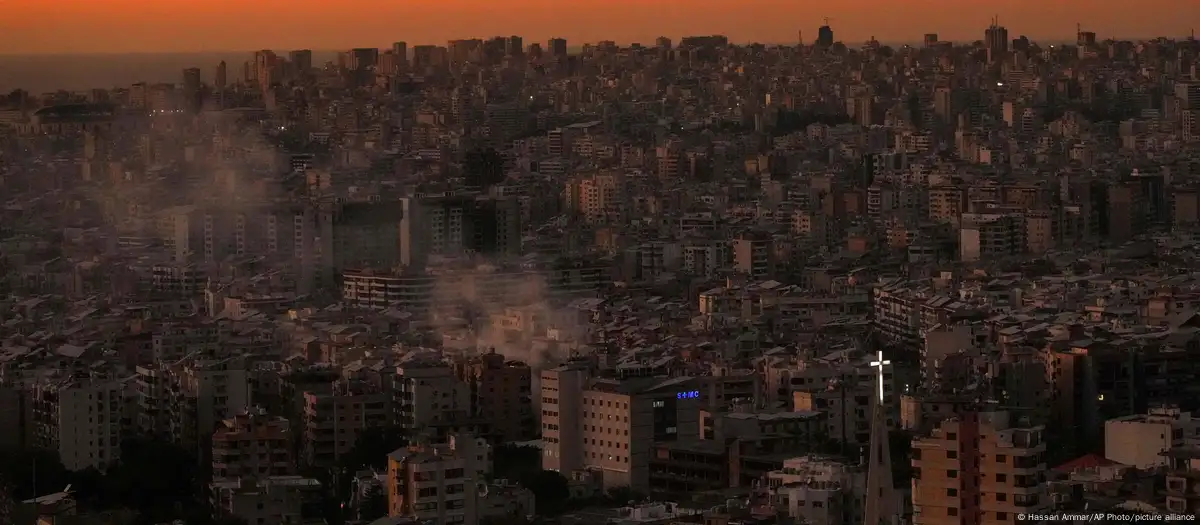 La Agencia Nacional de Noticias libanesa (NNA) informó que fueron 10 intensos bombardeos. Imagen de archivo. Imagen: Hassan Ammar/AP Photo/picture alliance