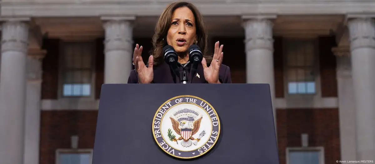 Kamala Harris se dirige a sus seguidores en Washington. Imagen: Kevin Lamarque/