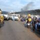 El accidente bloqueó el tránsito en la zona. Foto: captura.