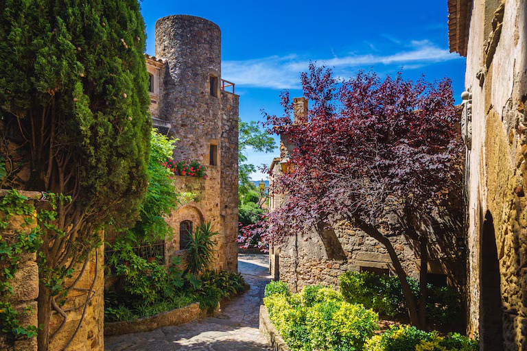 Pals, en Girona (Adobe Stock).