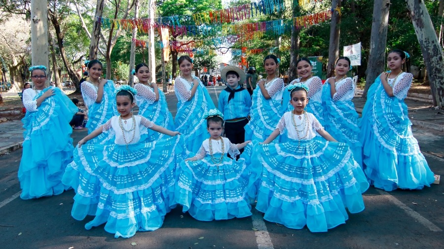 "Arte al Parque". Festivales en el Parque Caballero de Asunción. Cortesía