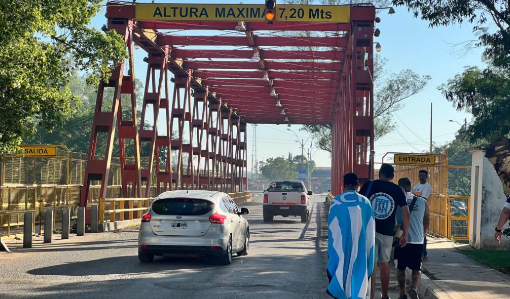 Argentinos siguen entrando al país. Foto: Dirección de Migraciones