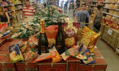 Las compras navideñas serán mucho más caras. Foto: Imagen de referencia.