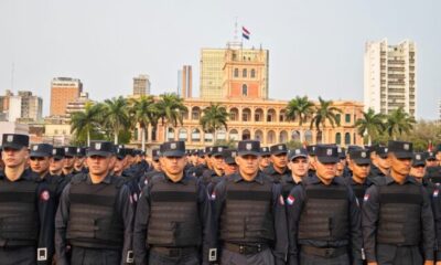 Efectivos de la Policía Nacional. Foto: Agencia IP.