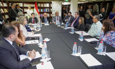 Mesa directiva del Senado en la biblioteca del Congreso. Foto: Gentileza.