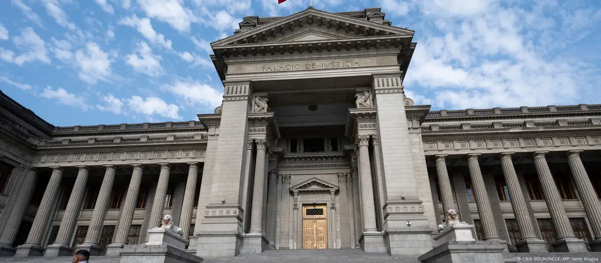 Palacio de Justicia en Lima, sede del Ministerio de Justicia y Derechos Humanos. Imagen: CRIS BOURONCLE/AFP/Getty Image