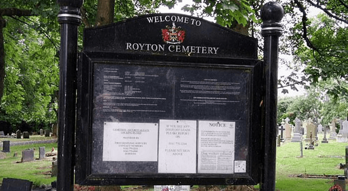 Cementerio de Royton, Reino Unido. Foto: Infobae.