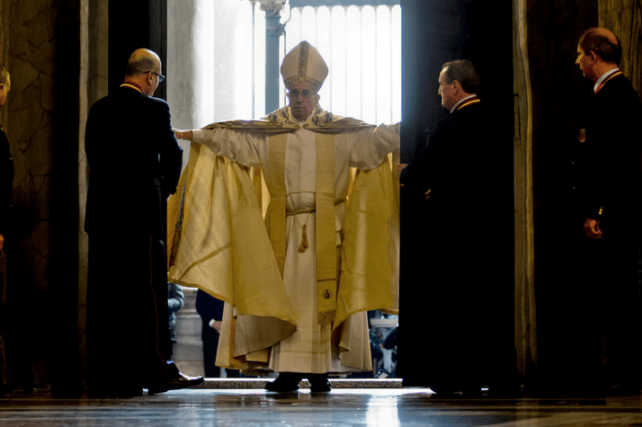 El Papa abrirá las puertas de la Basílica, con motivo del inicio del Jubileo 2025. Foto: Infobae.