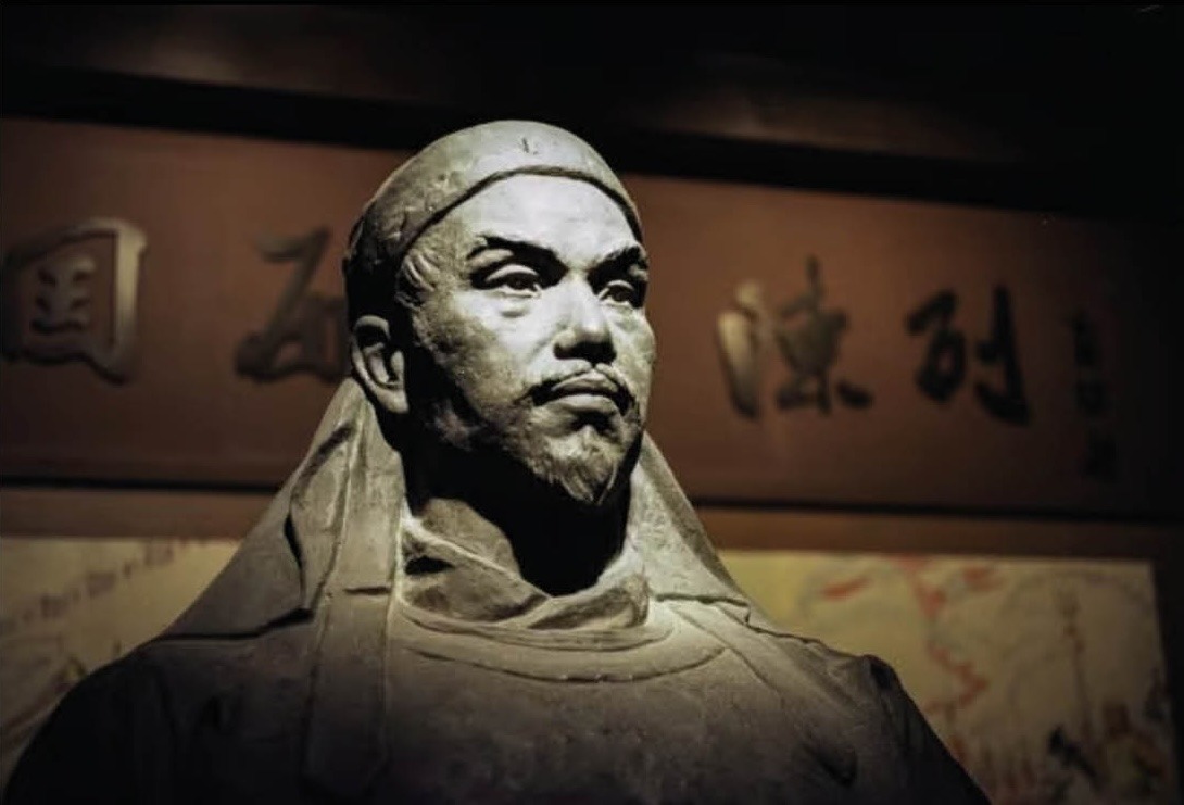 Estatua que representa de Hong Xiuquan (1814-1864)