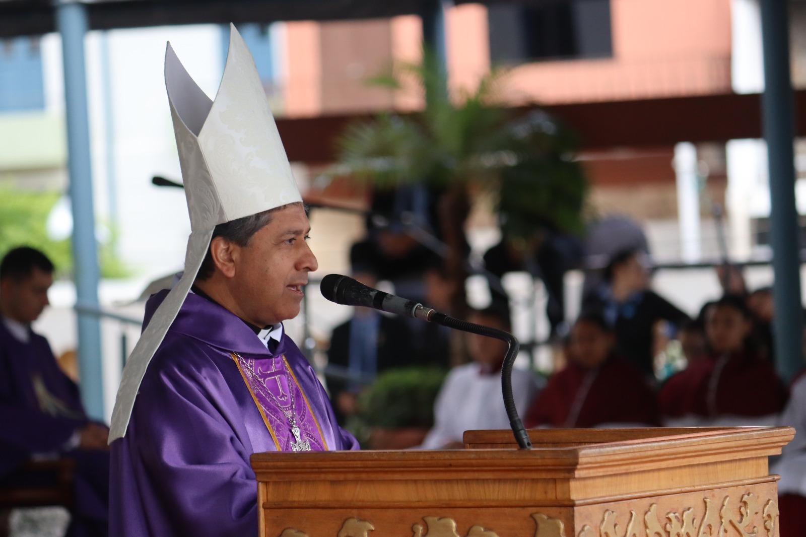 Mons. Miguel Ángel Cabello, Obispo de Concepción. Foto: Gentileza.