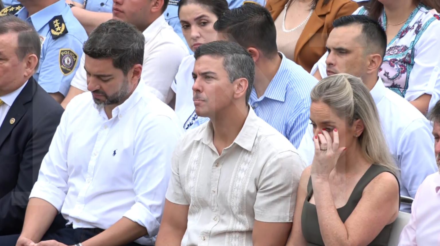 Pedro Alliana, Santiago Peña y Leticia Ocampo durante la misa de Caacupé. Foto: El Nacional.