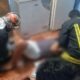 El joven aún no identificado fue golpeado por los asaltantes. Foto: AgendaPy.