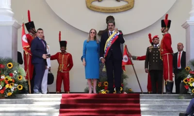 Nicolas Maduro se juramentó como presidente de Venezuela por tercer periodo consecutivo, en medio del aislamiento diplomático y denuncias de fraude electoral. Imagen: Andres Gonzalez/dpa/picture alliance