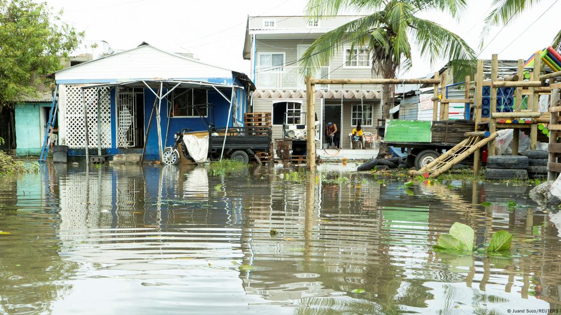 La tormenta tropical "Julia" inundó la isla de San Andrés (Colombia) en 2022. Foto: DW