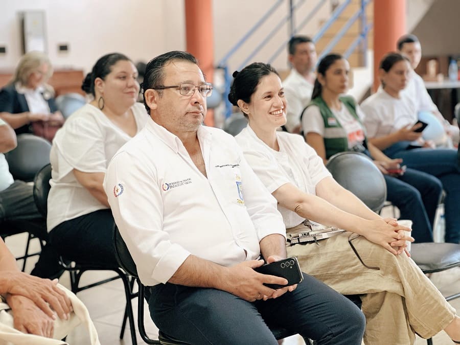 La ministra de Cultura, Adriana Ortiz y el director de Cultura de la Gobernación. Cortesía