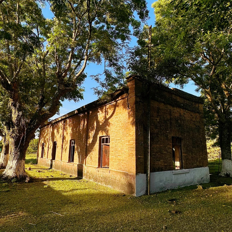 Ex estación del ferrocarril de San Salvador, Guairá. Cortesía