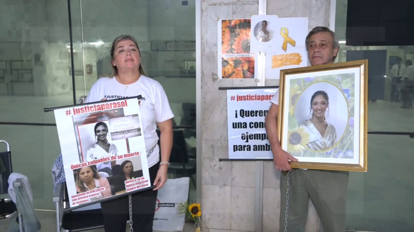 Padres de Sol Chávez. Foto: El Nacional.